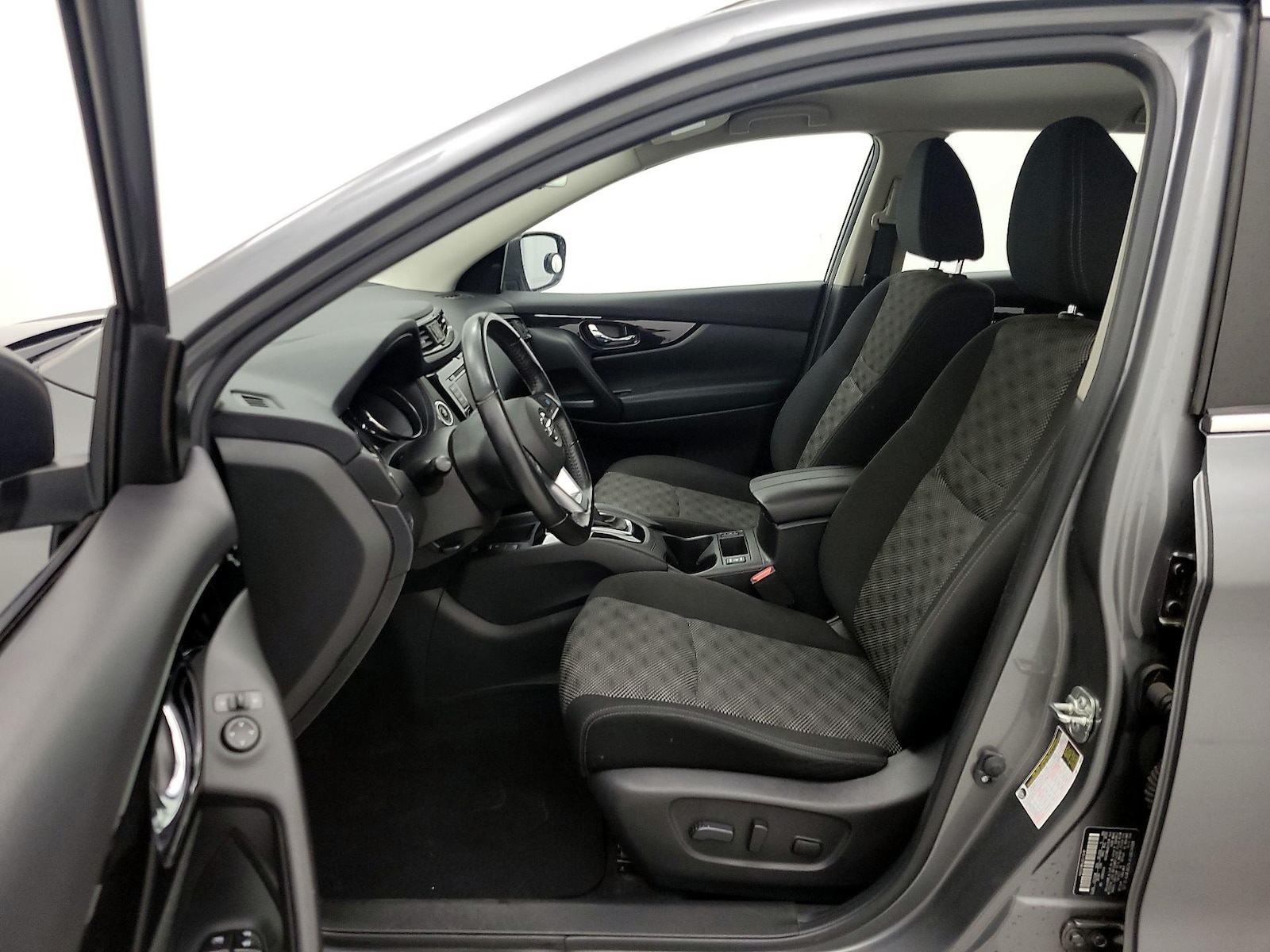 Power Seat(s) & Side Airbags
