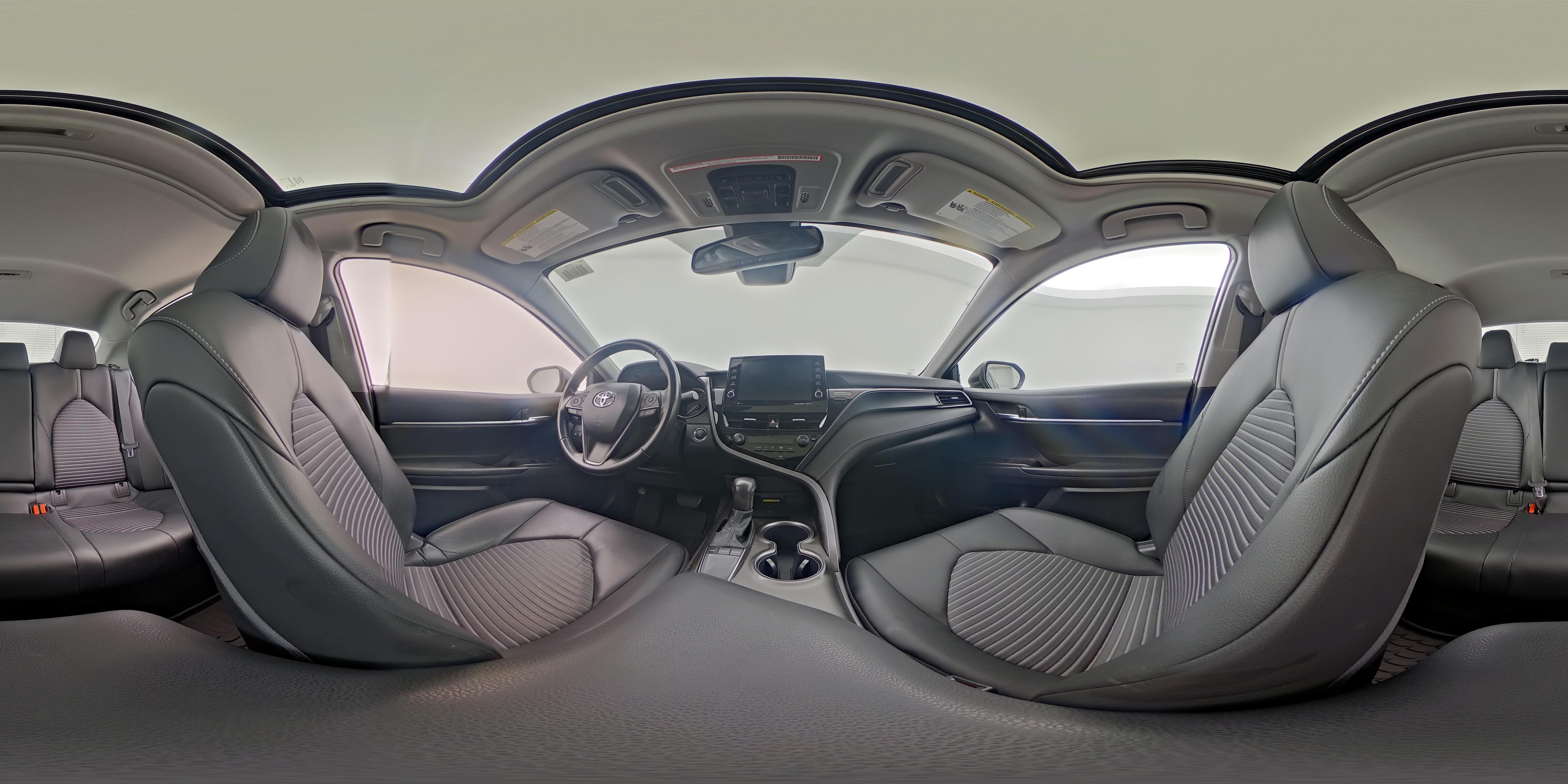2022 Toyota Camry SE - Photo 25
