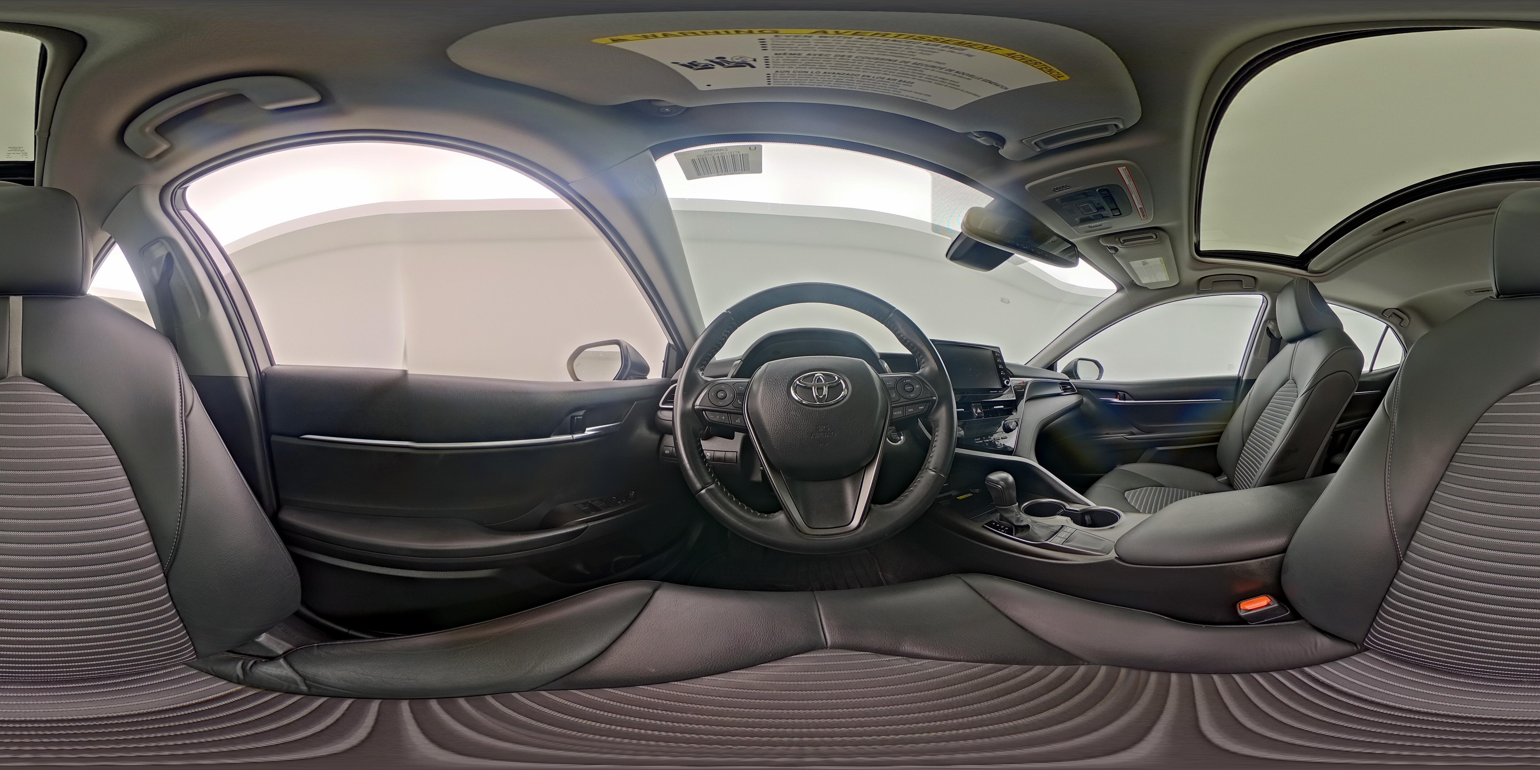 2022 Toyota Camry SE - Photo 27