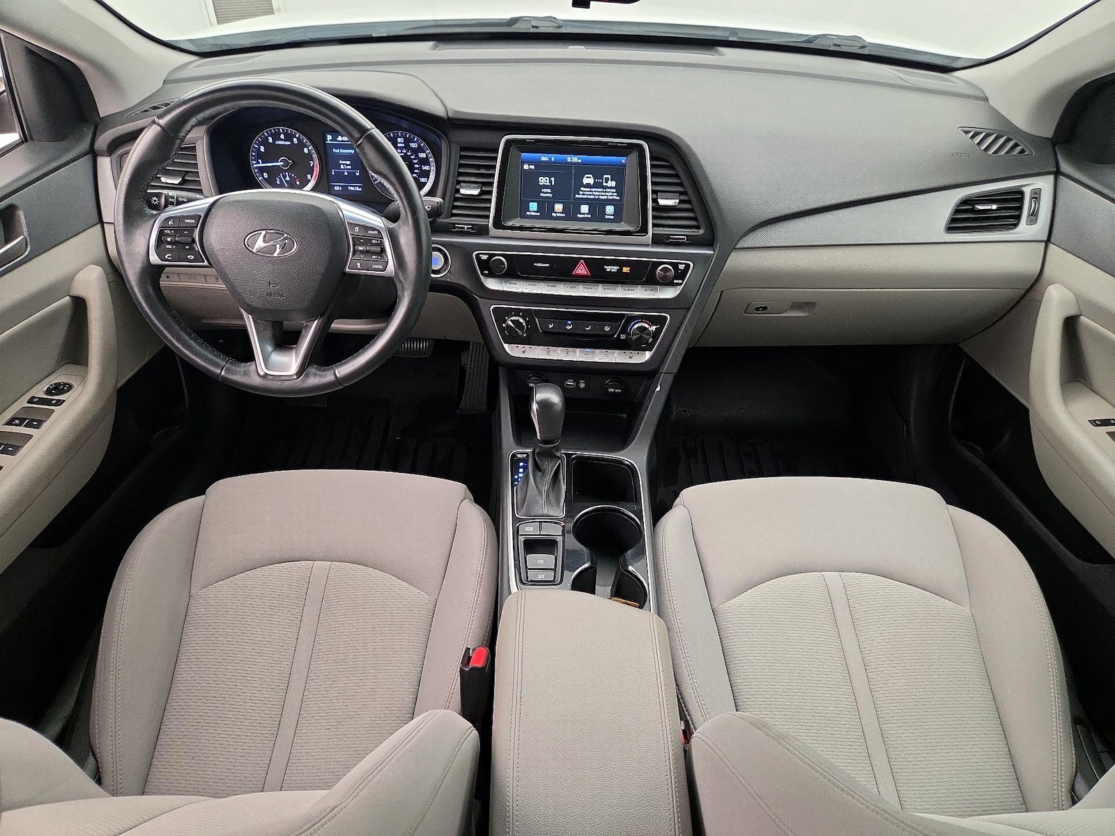 Apple CarPlay® & Android Auto™