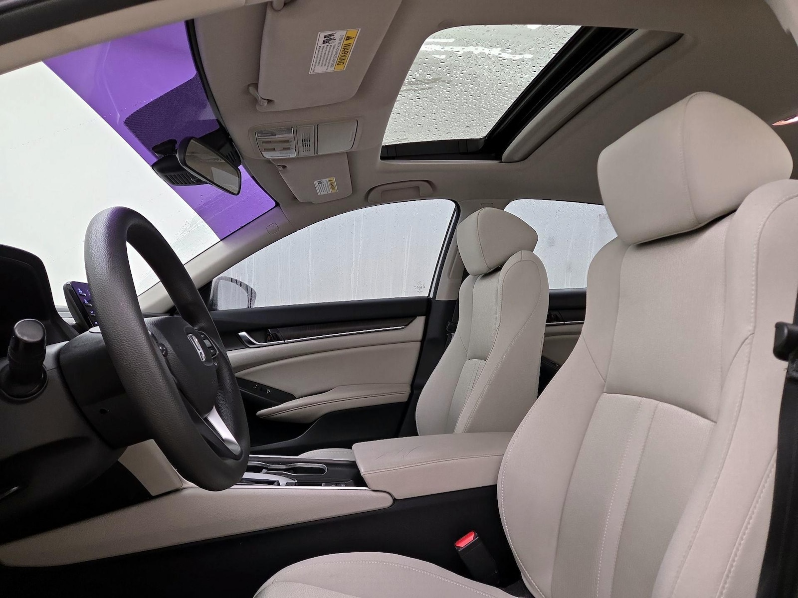 Sunroof(s) & Overhead Airbags