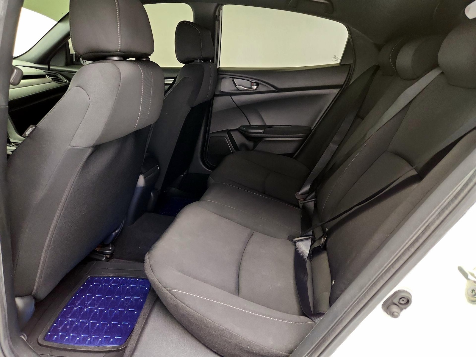 2018 Honda Civic Hatchback LX - Photo 20