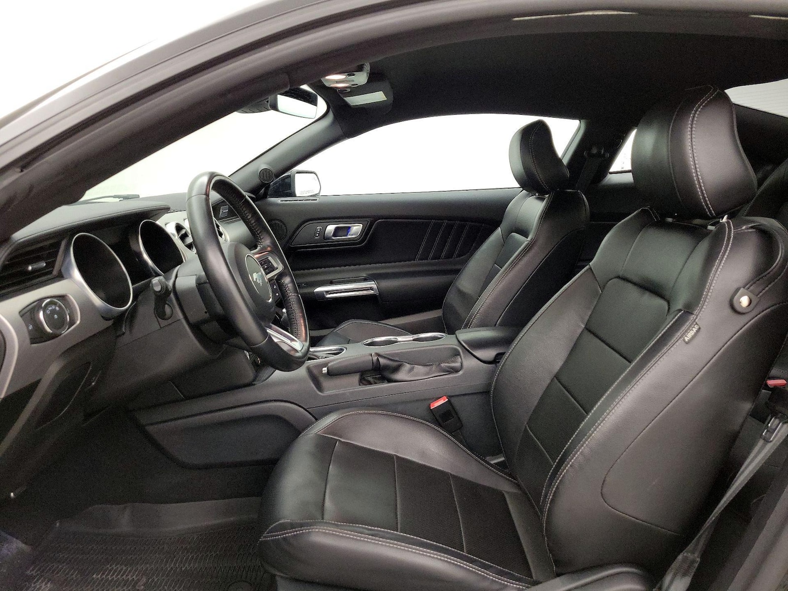 Power Seat(s) & Side Airbags