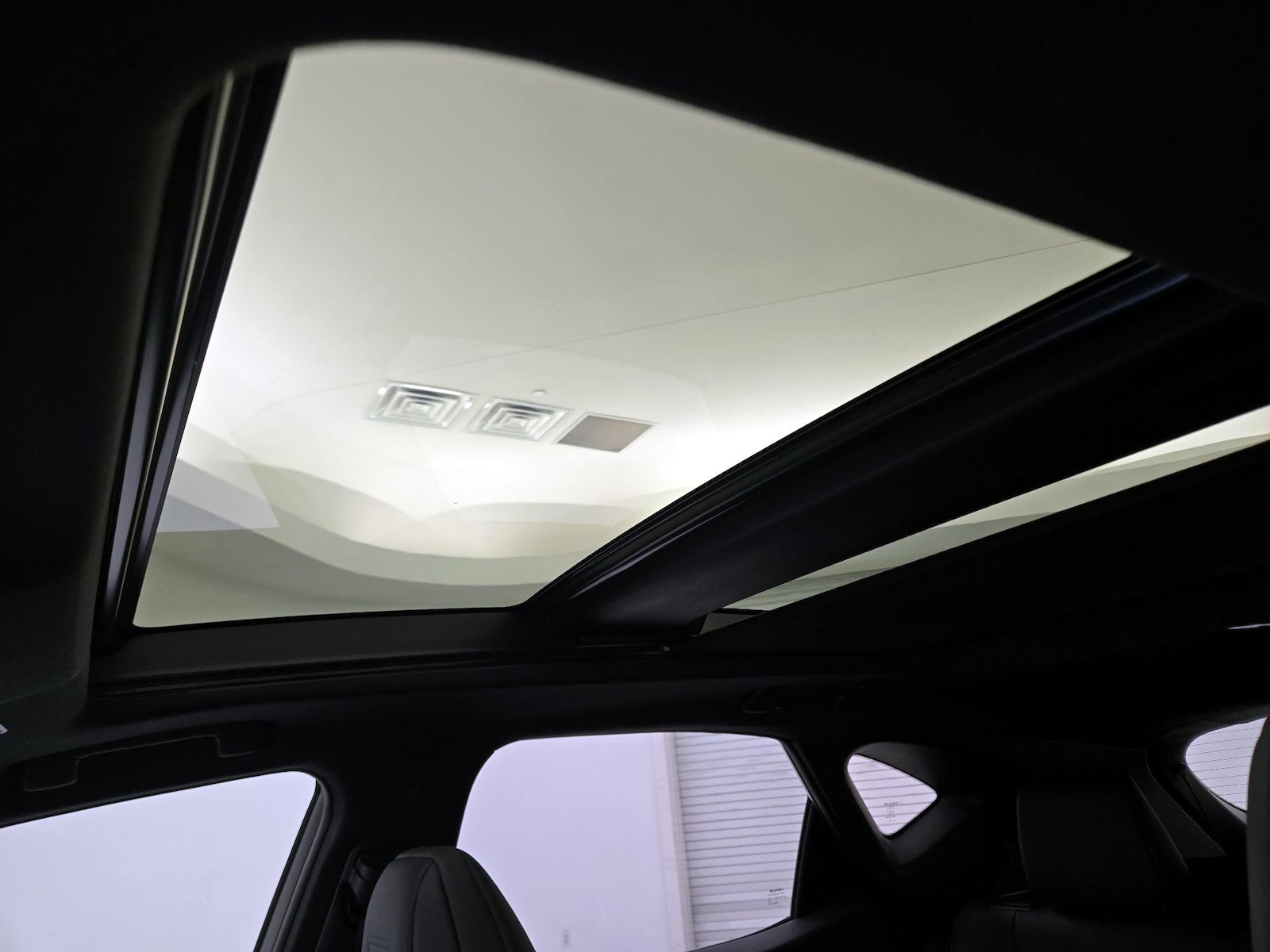 Panoramic Sunroof