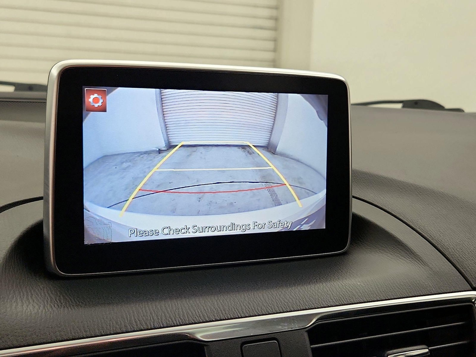2015 Mazda MAZDA3 s Touring - Photo 16