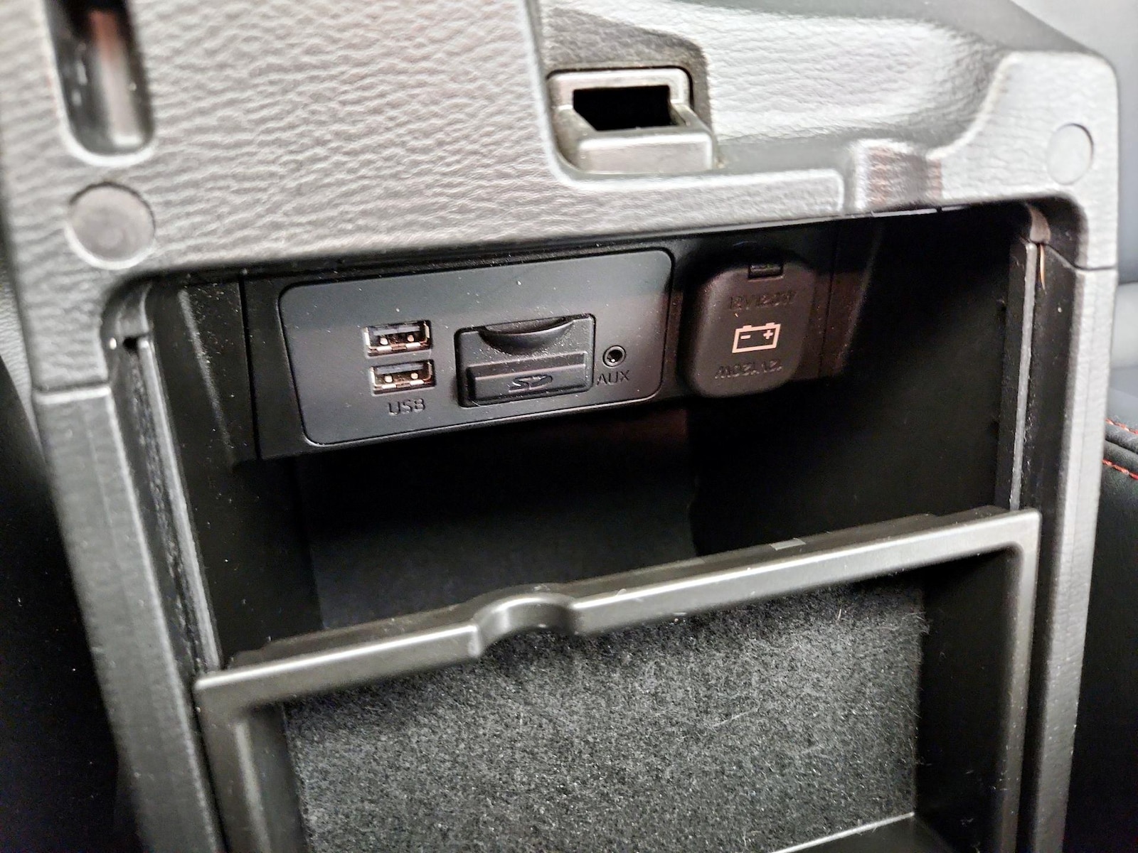 2015 Mazda MAZDA3 s Touring - Photo 20