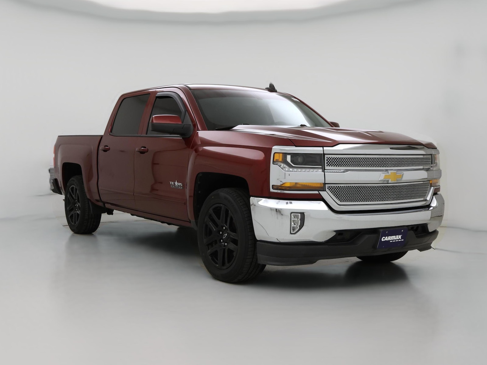 Bed Liner & Tow Hitch