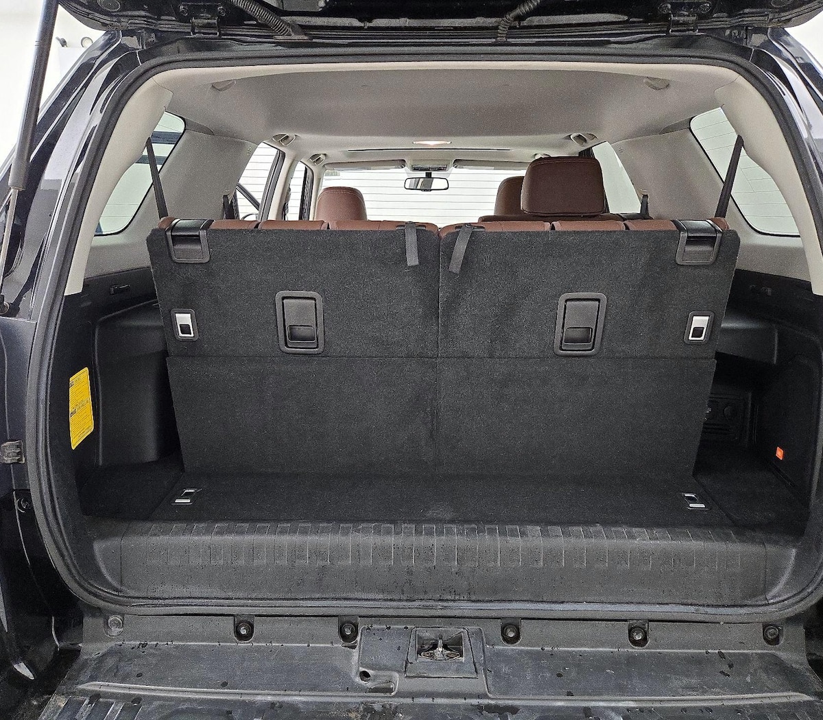 Trunk/Cargo (Seats Up)
