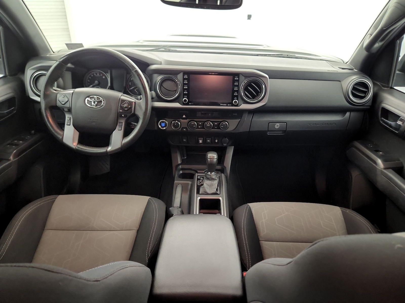 2022 Toyota Tacoma TRD Sport - Photo 10