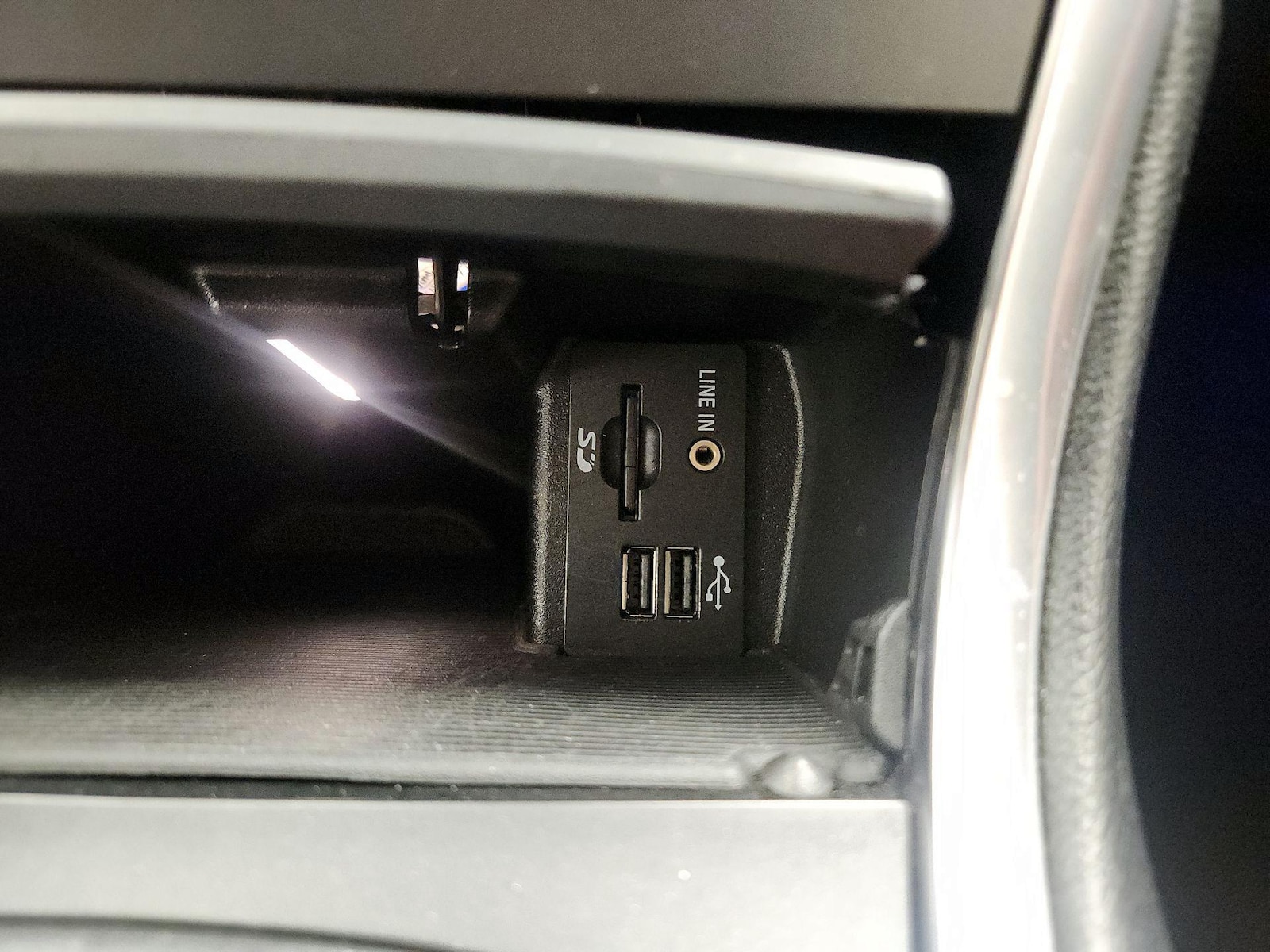 2015 Ford Edge Titanium - Photo 20