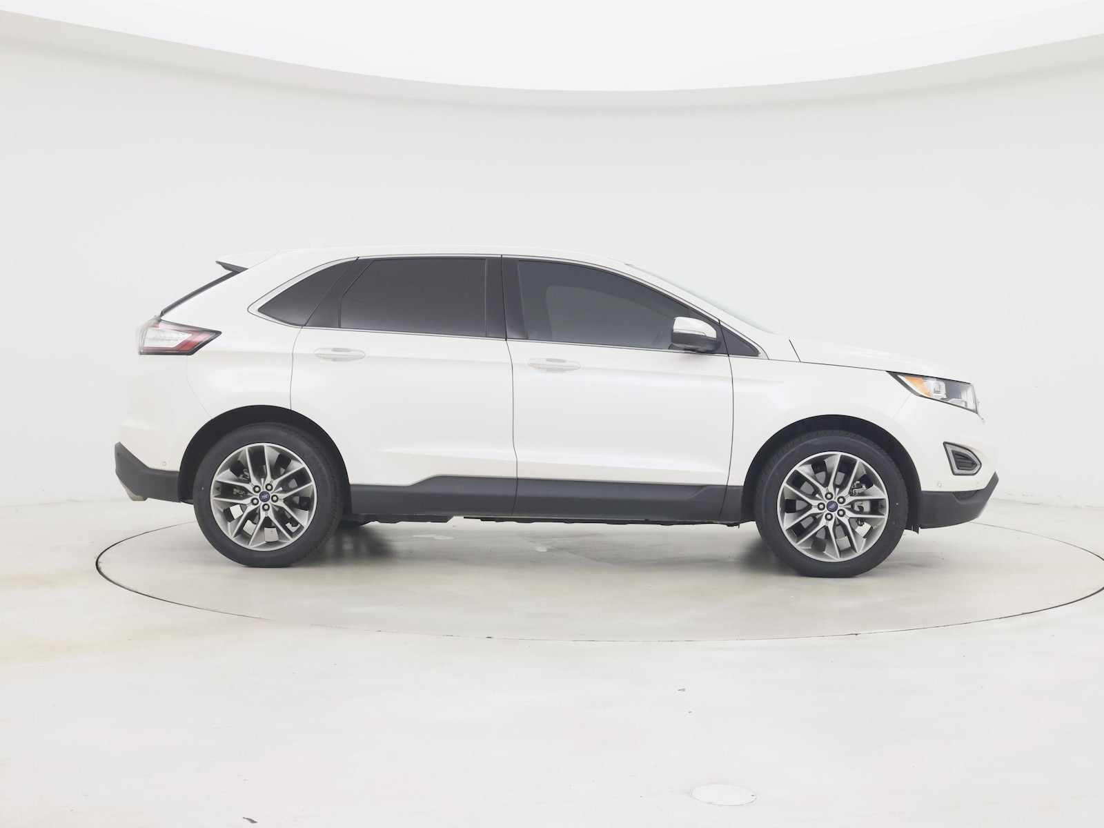 2015 Ford Edge Titanium - Photo 8