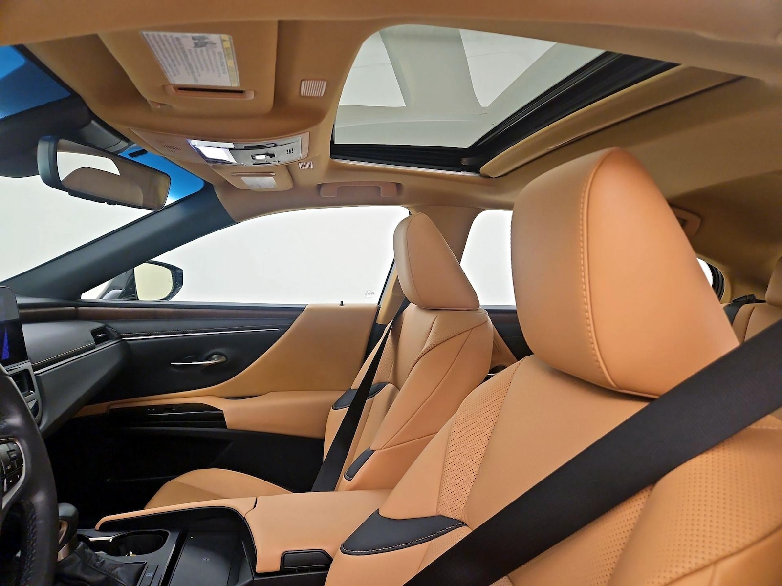 2025 Lexus ES 350 - Photo 20