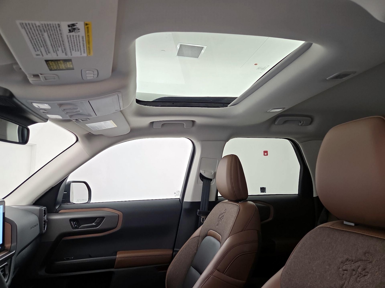 Sunroof(s) & Overhead Airbags