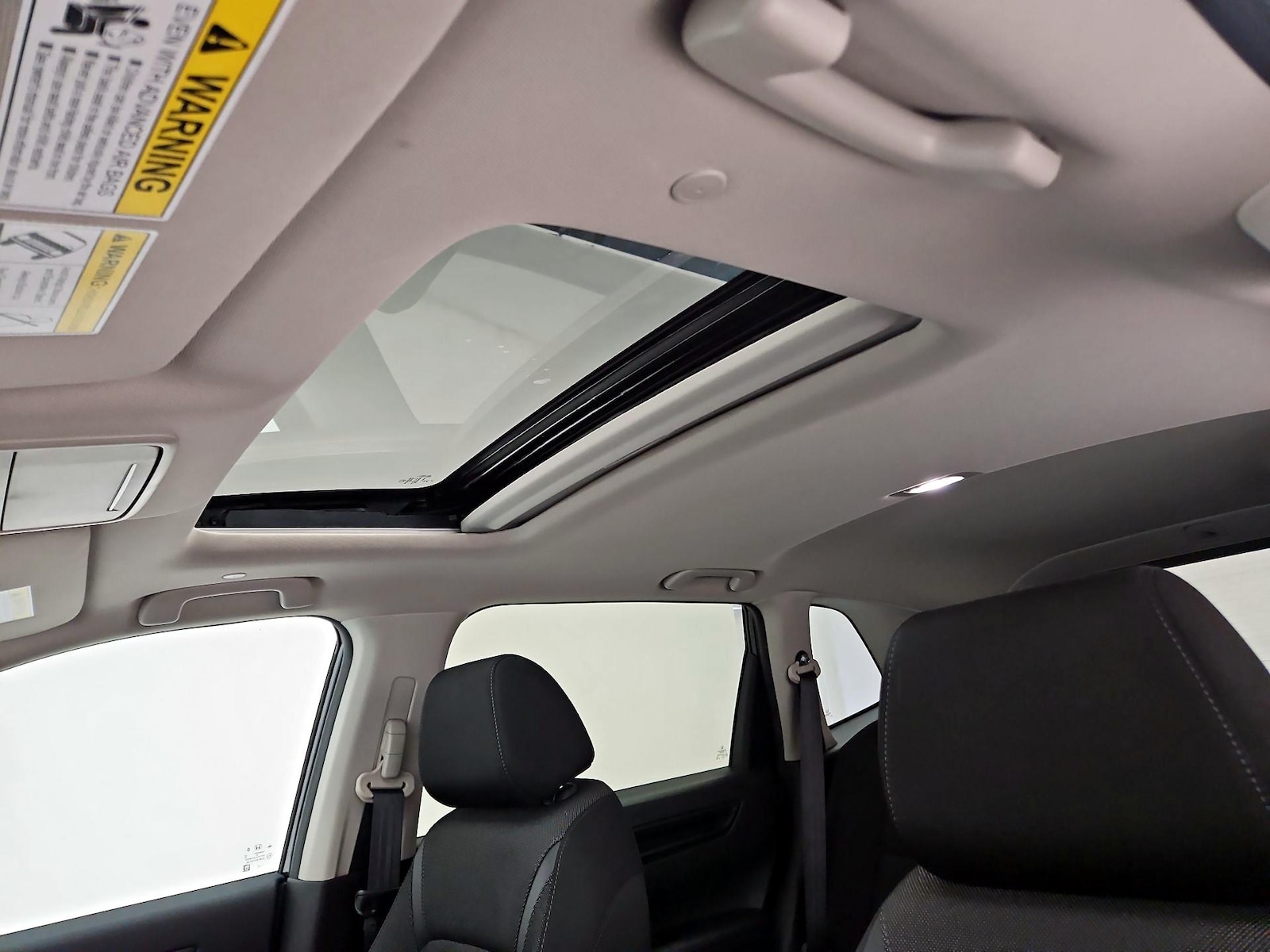 Sunroof(s) & Overhead Airbags