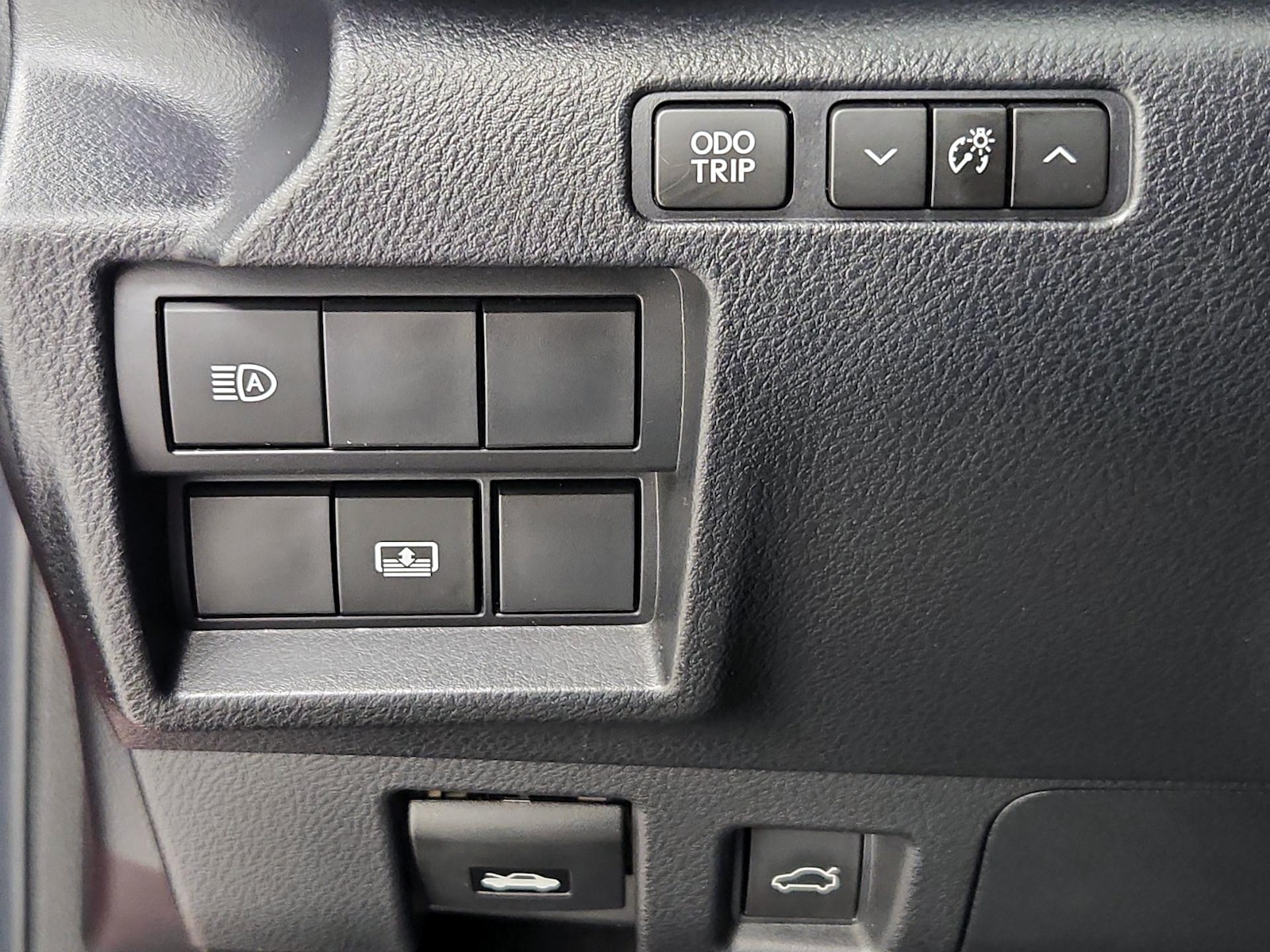 2022 Lexus IS 300 - Photo 14