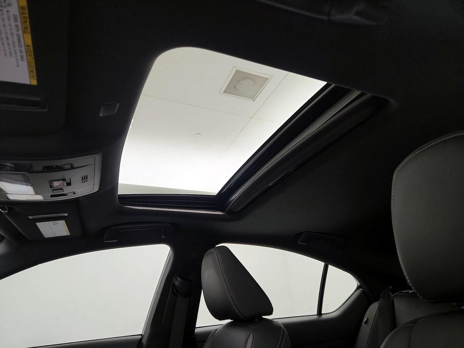 2022 Lexus IS 300 - Photo 20