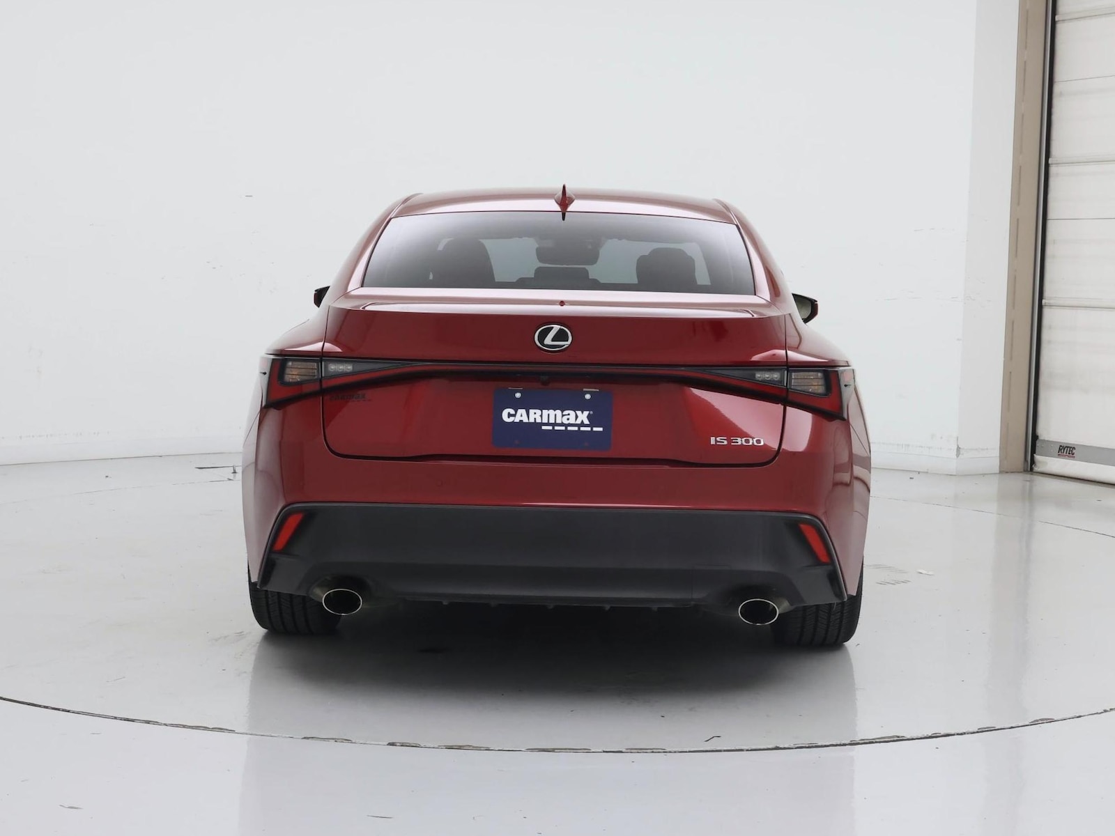 2022 Lexus IS 300 - Photo 7