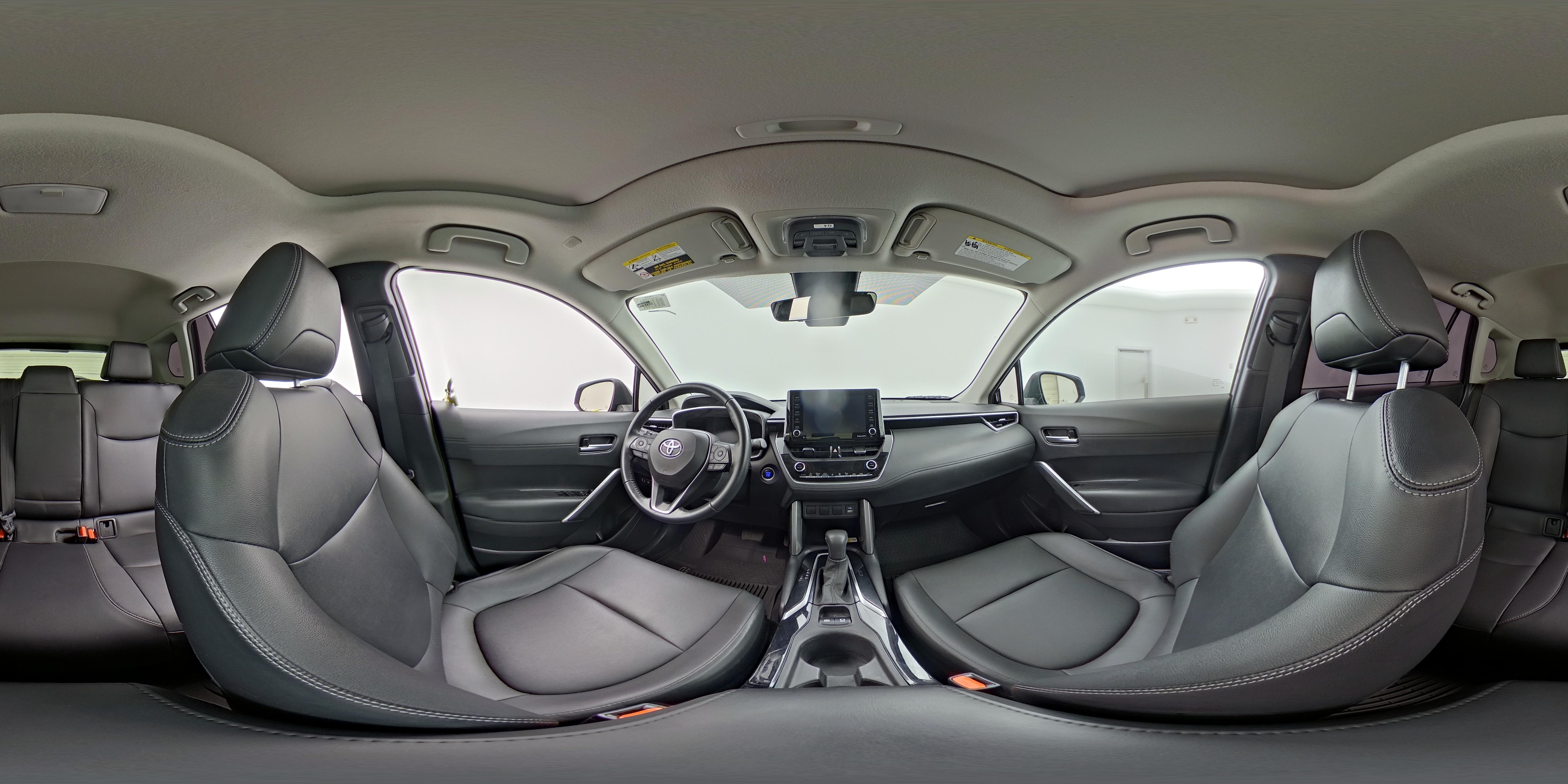 2022 Toyota Corolla Cross XLE - Photo 23