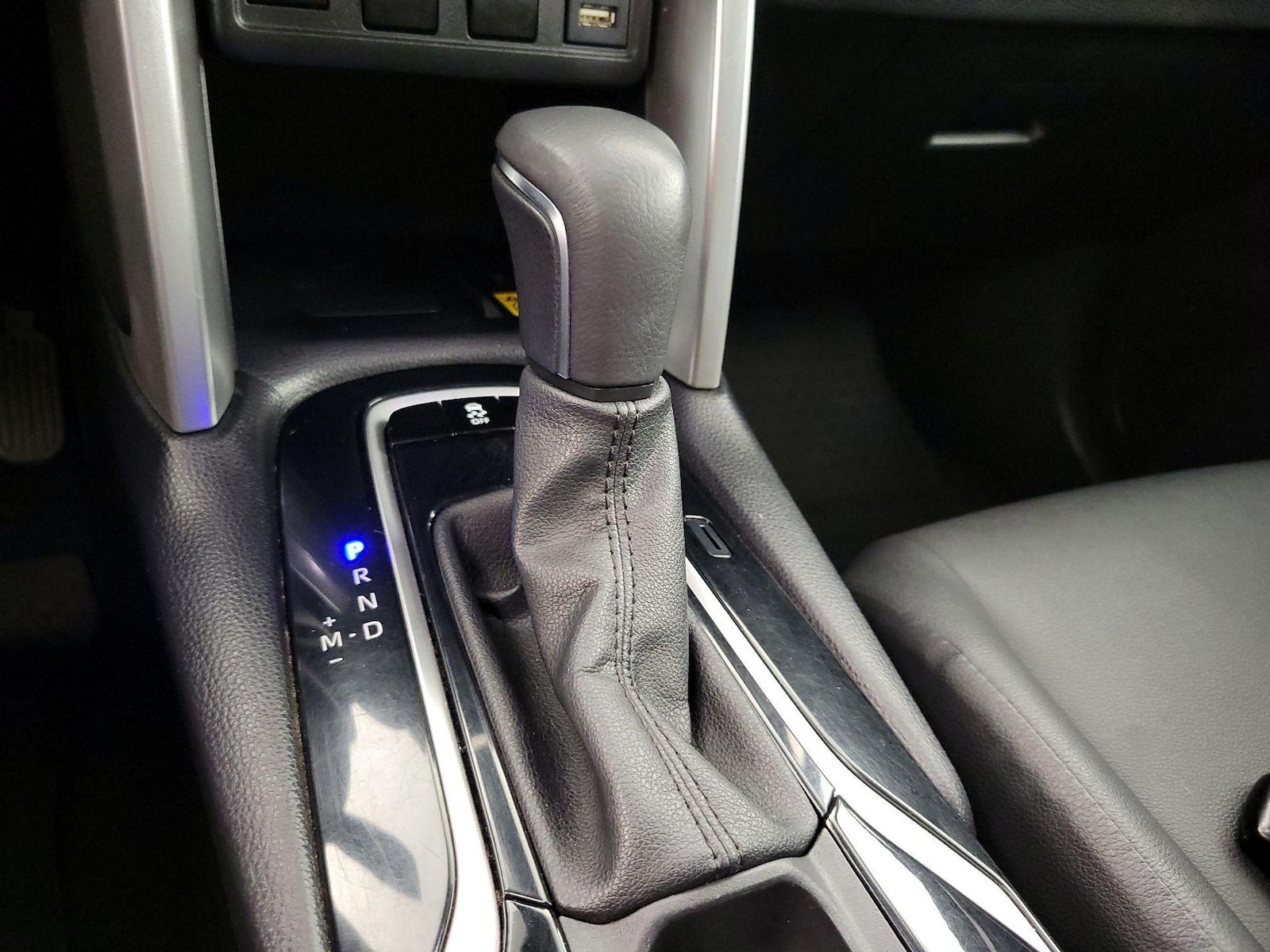 2022 Toyota Corolla Cross XLE - Photo 17