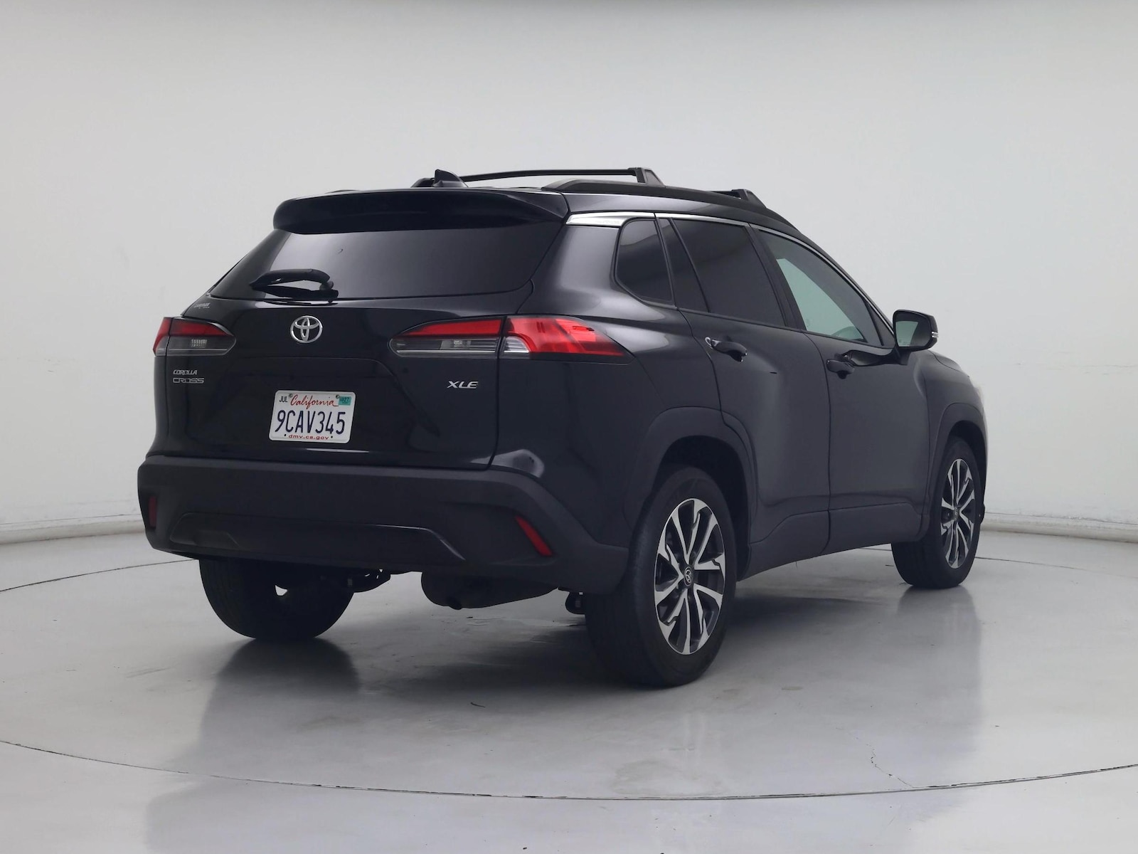 2022 Toyota Corolla Cross XLE - Photo 9