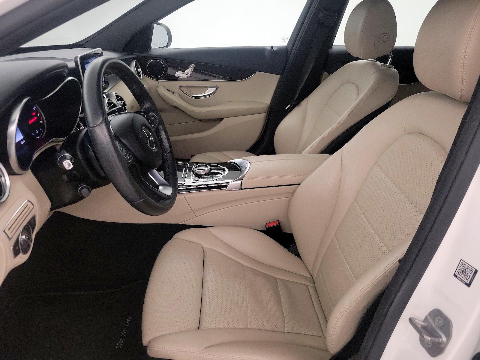 Power Seat(s) & Side Airbags