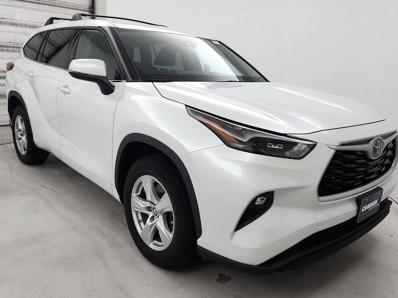 2022 Toyota Highlander LE
