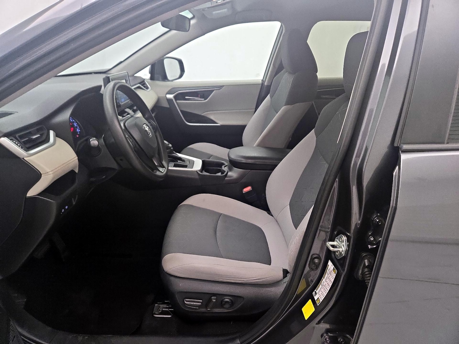 Power Seat(s) & Side Airbags