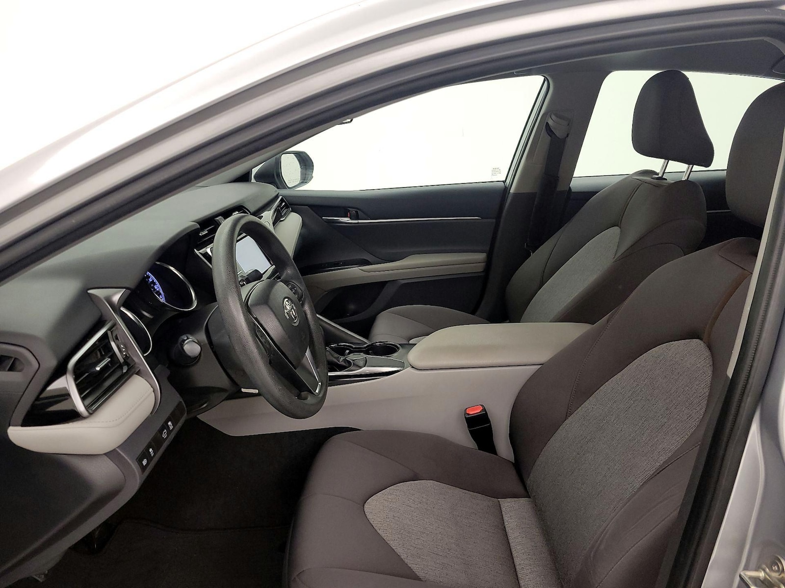 Power Seat(s) & Side Airbags