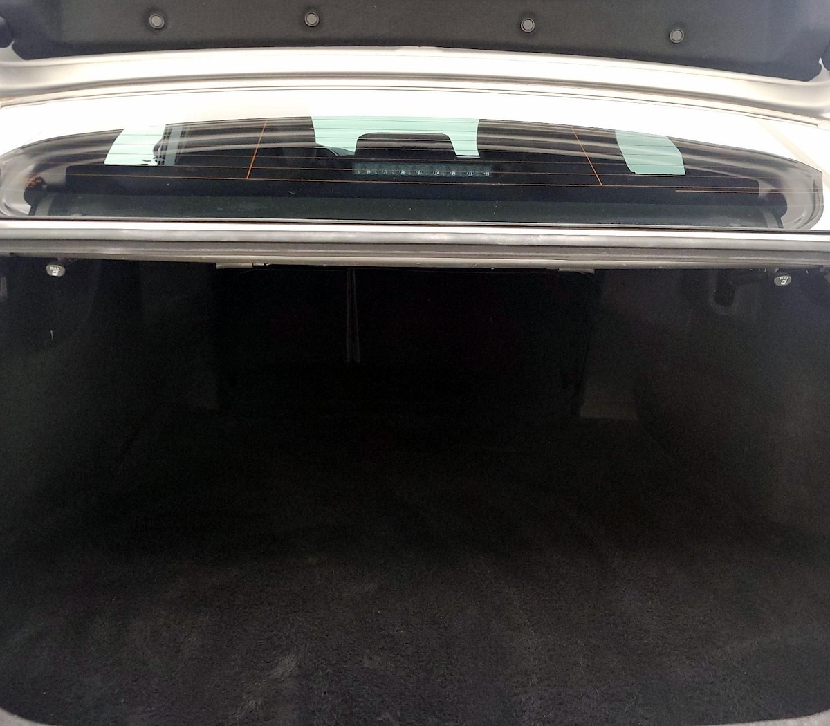 Trunk/Cargo (Seats Up)