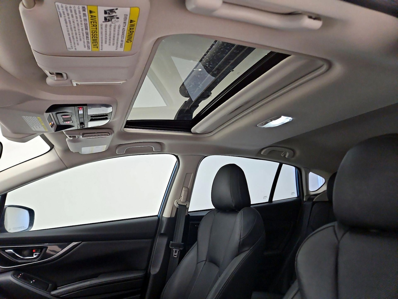 Sunroof(s) & Overhead Airbags