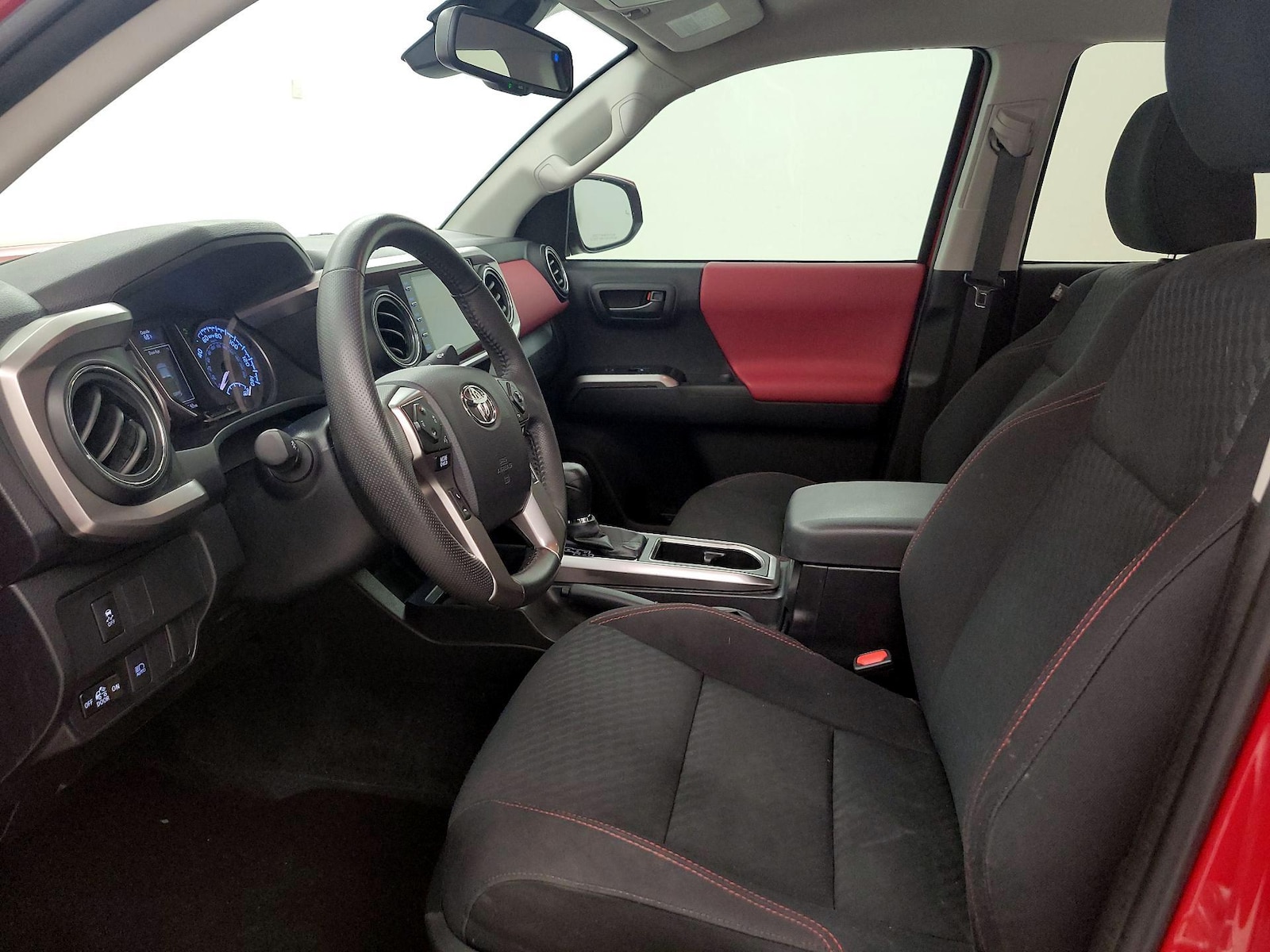 Power Seat(s) & Side Airbags
