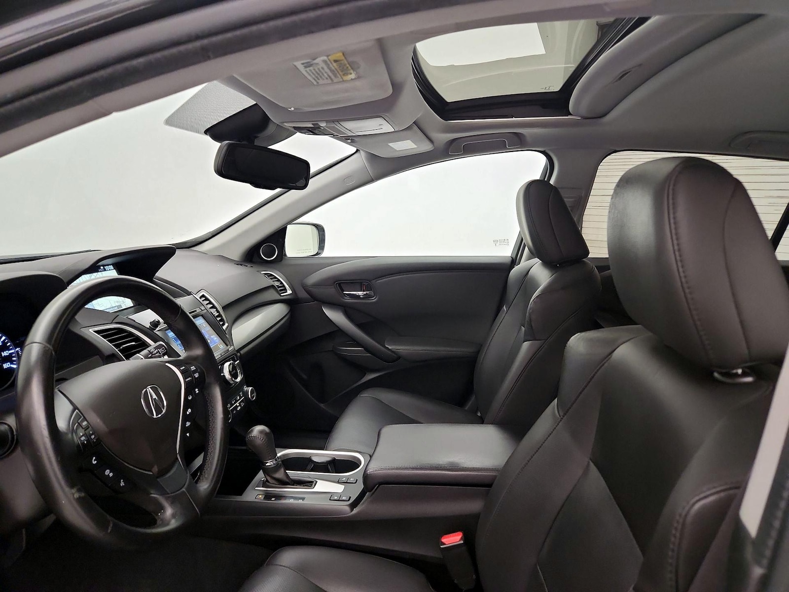 Sunroof(s) & Overhead Airbags