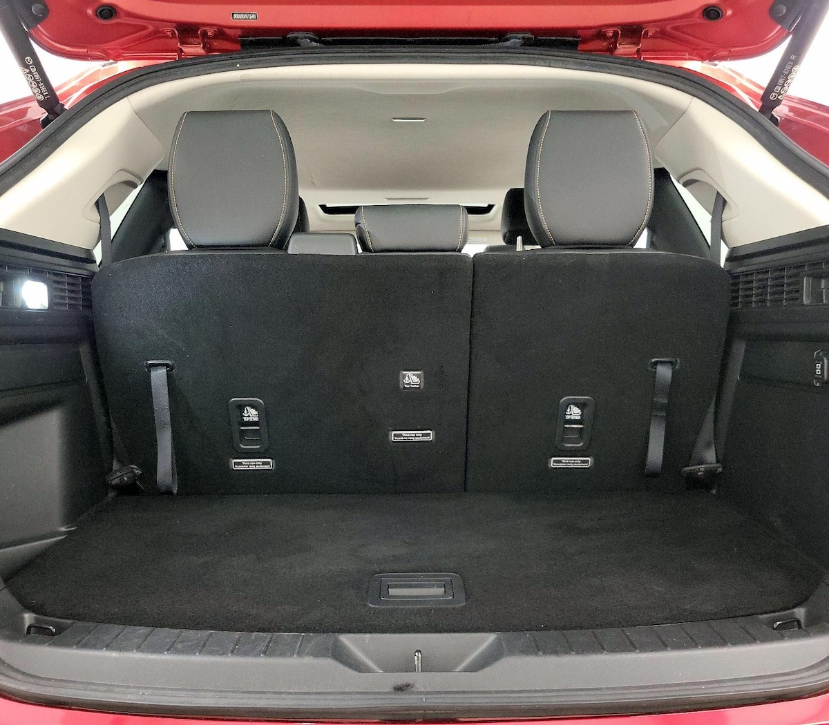 Trunk/Cargo (Seats Up)