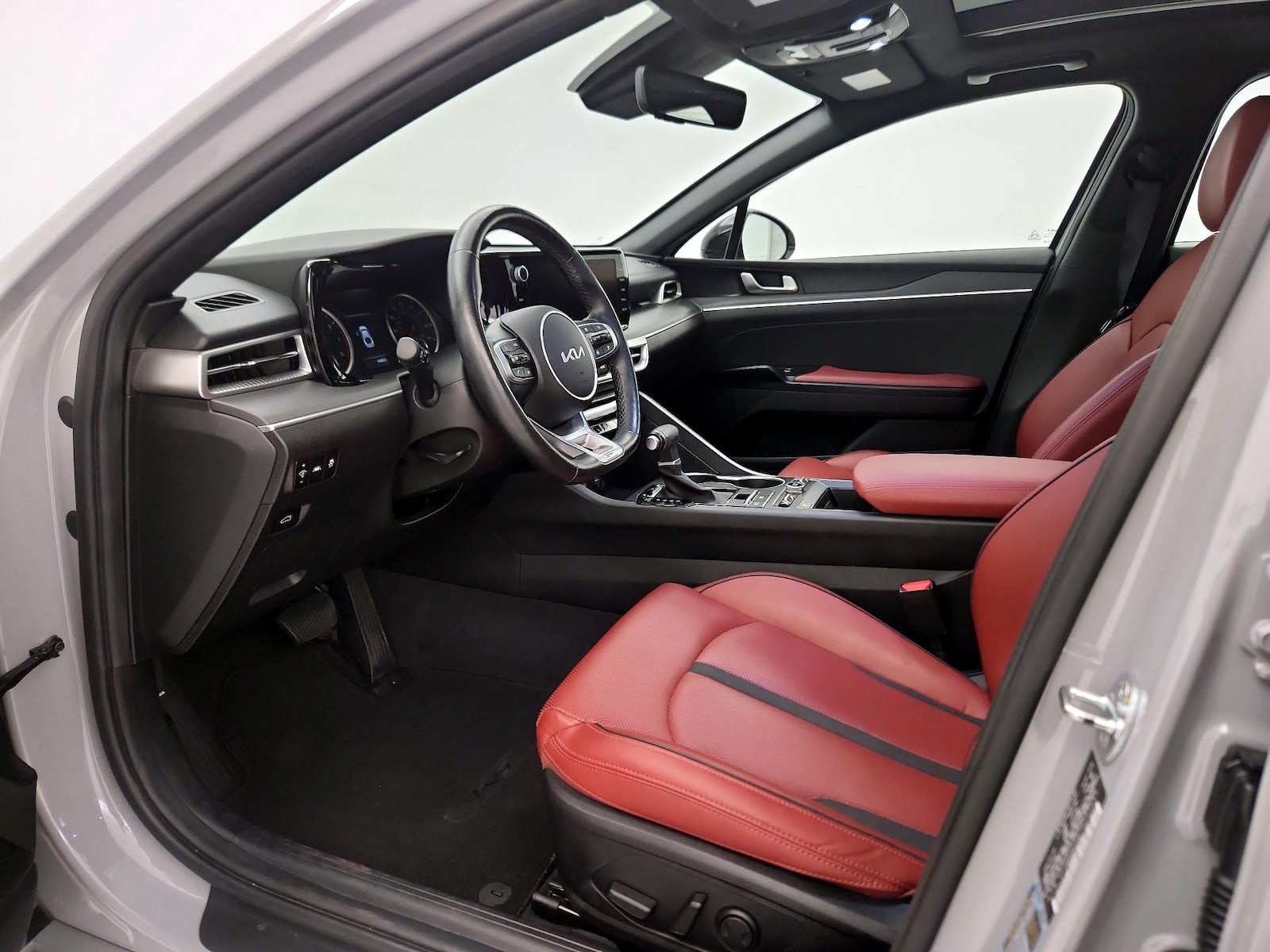 2023 Kia K5 GT-Line - Photo 12