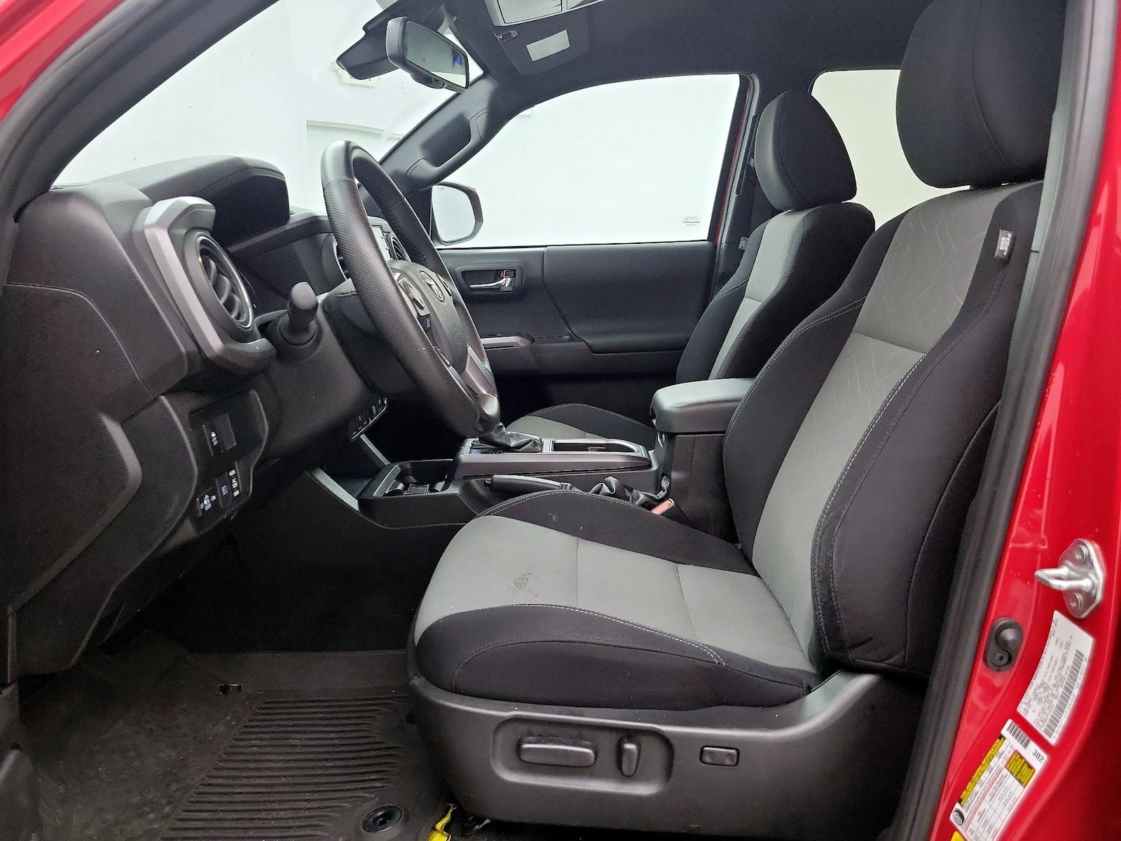 Power Seat(s) & Side Airbags