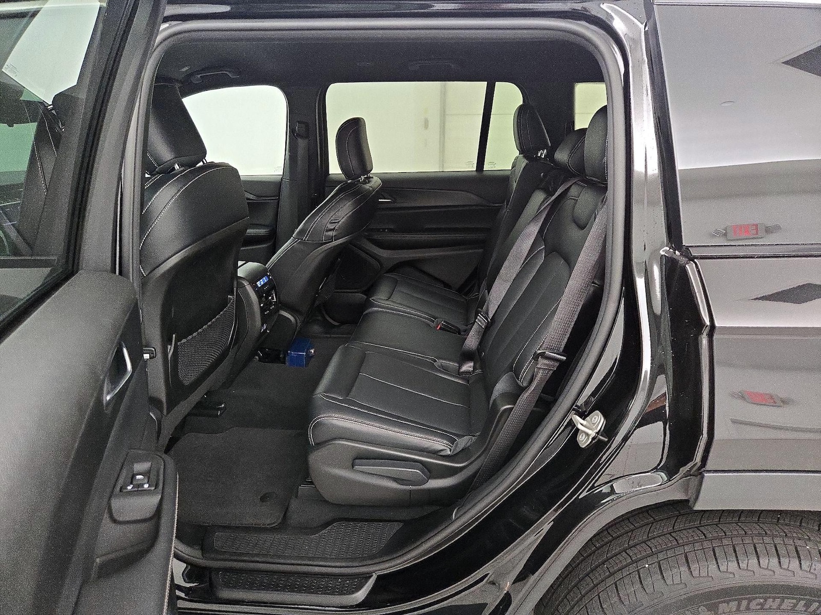 Rear Air Conditioning