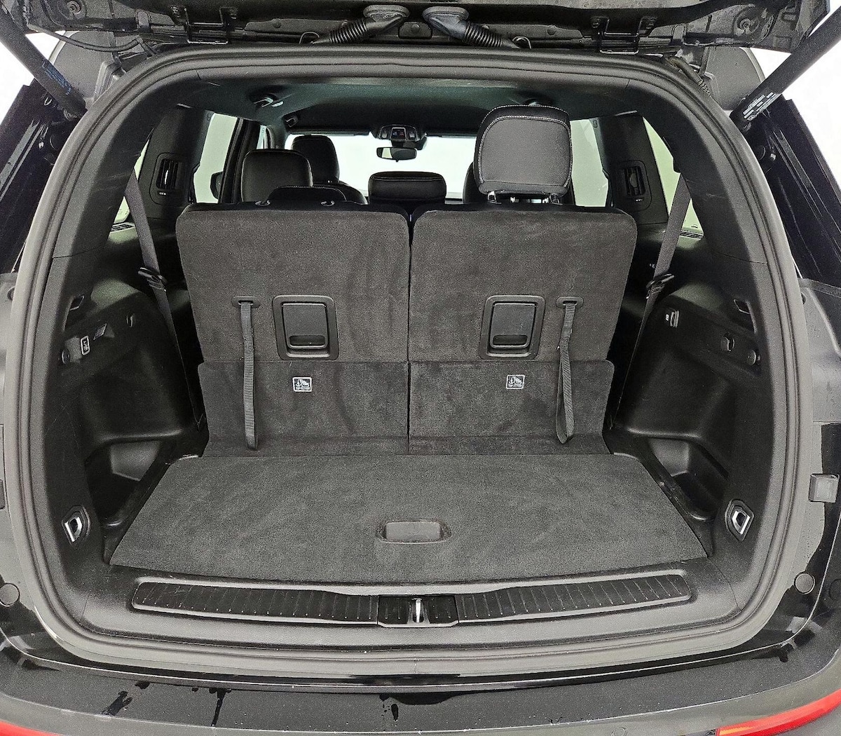 Trunk/Cargo (Seats Up)