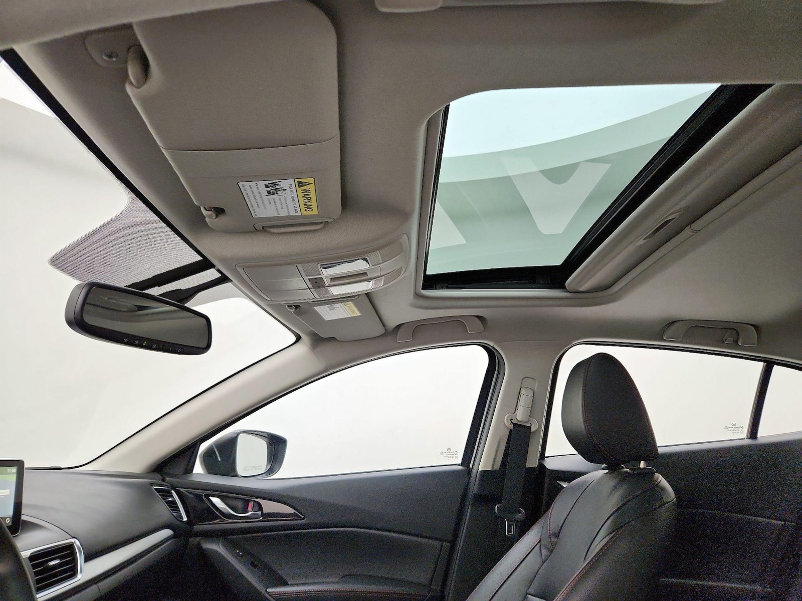 Sunroof(s) & Overhead Airbags