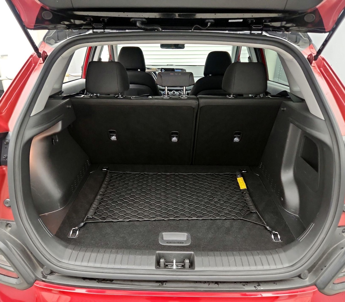 Trunk/Cargo (Seats Up)