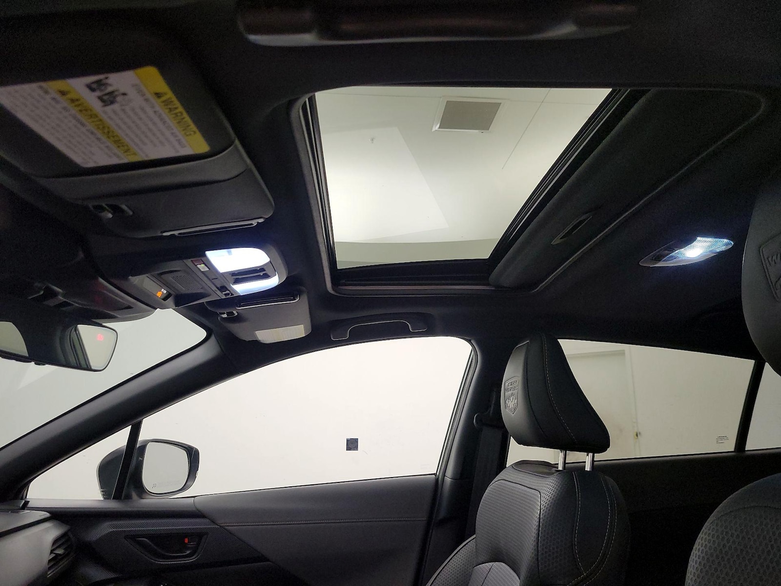 Sunroof(s) & Overhead Airbags