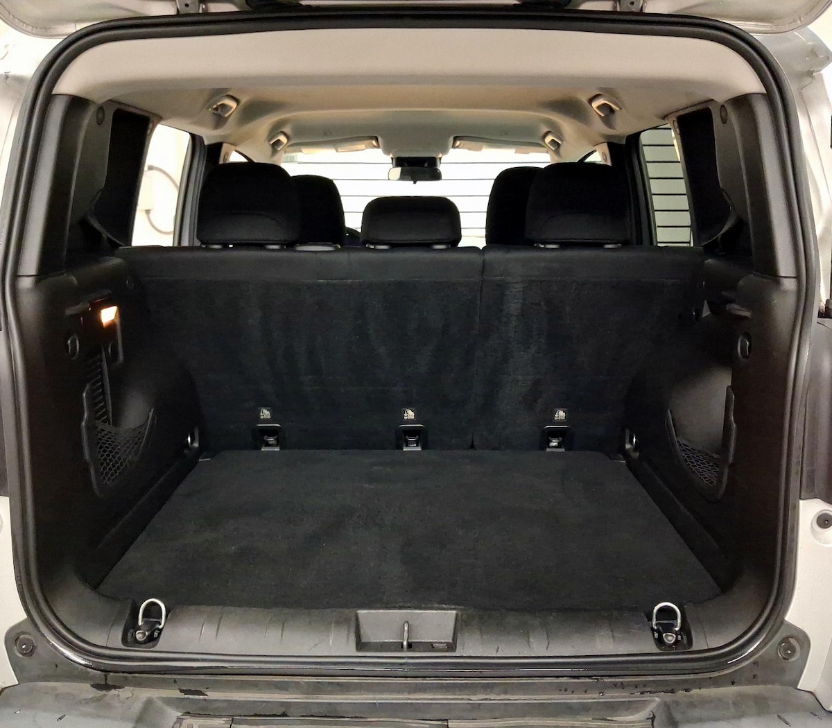 Trunk/Cargo (Seats Up)