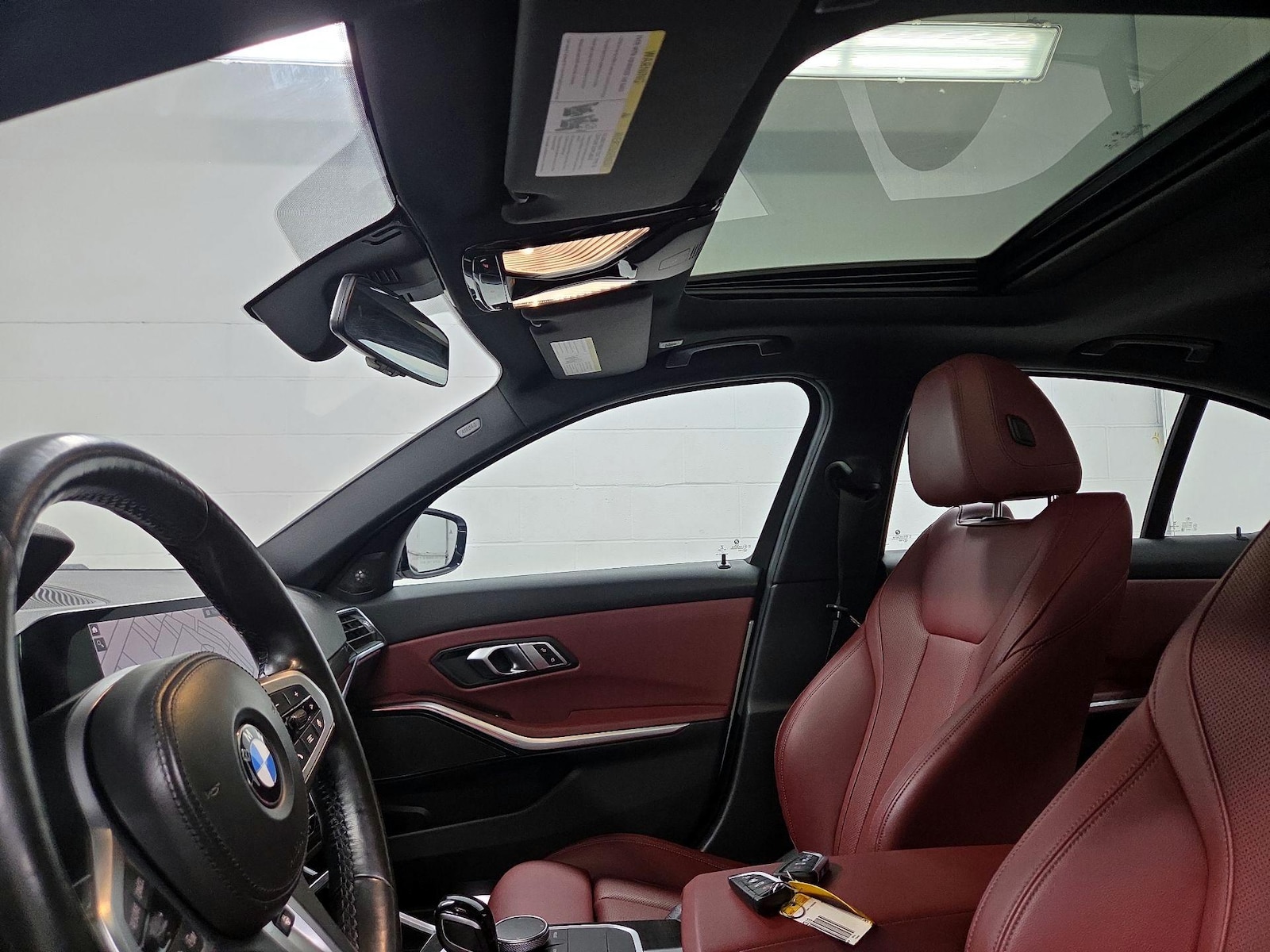 Sunroof(s) & Overhead Airbags