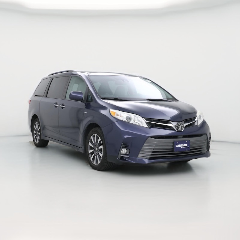 2018 Toyota Sienna XLE
