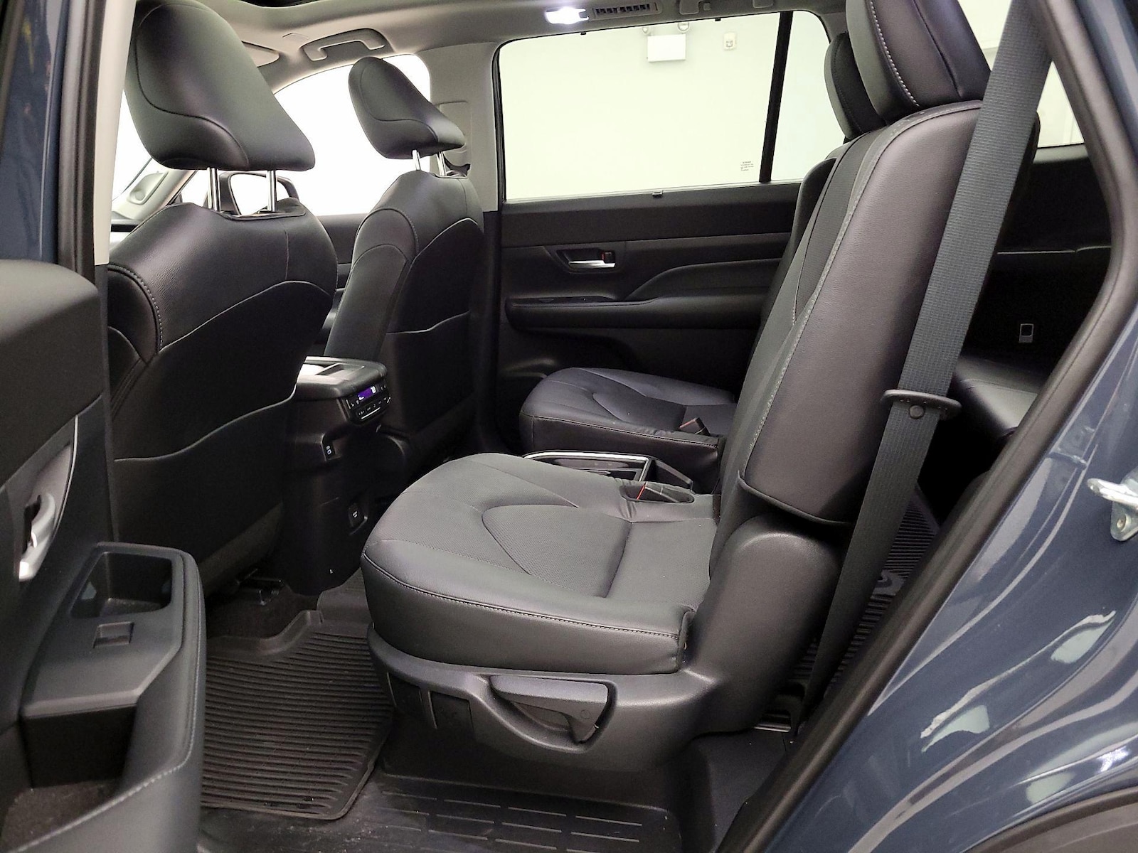 Rear Air Conditioning