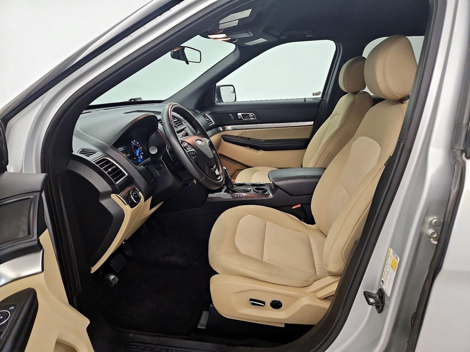 Power Seat(s) & Side Airbags