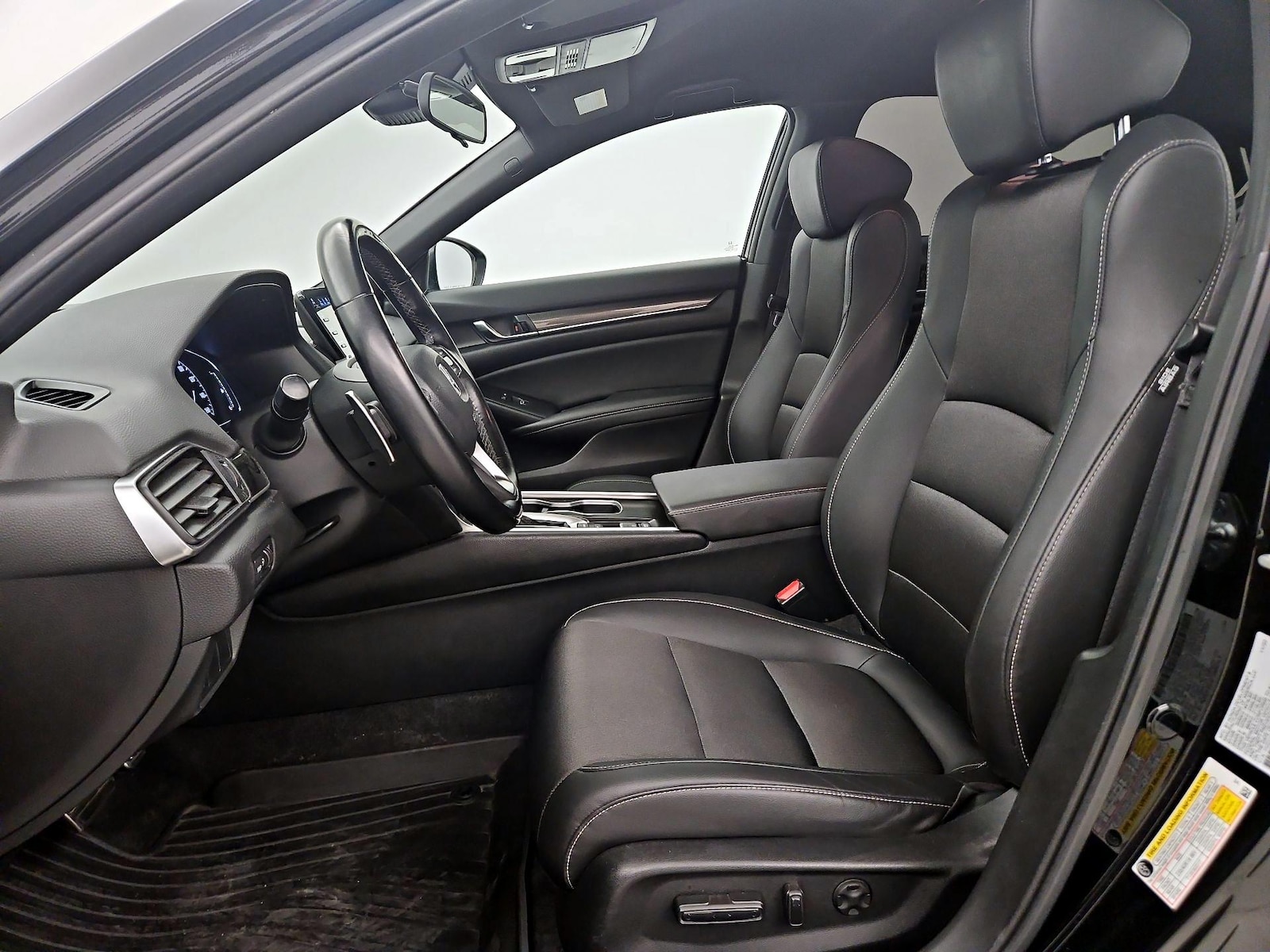 Power Seat(s) & Side Airbags