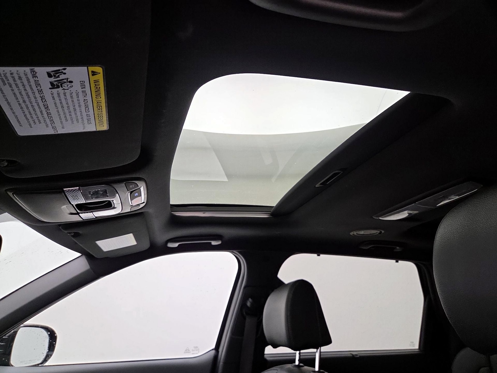 Sunroof(s) & Skylight(s)