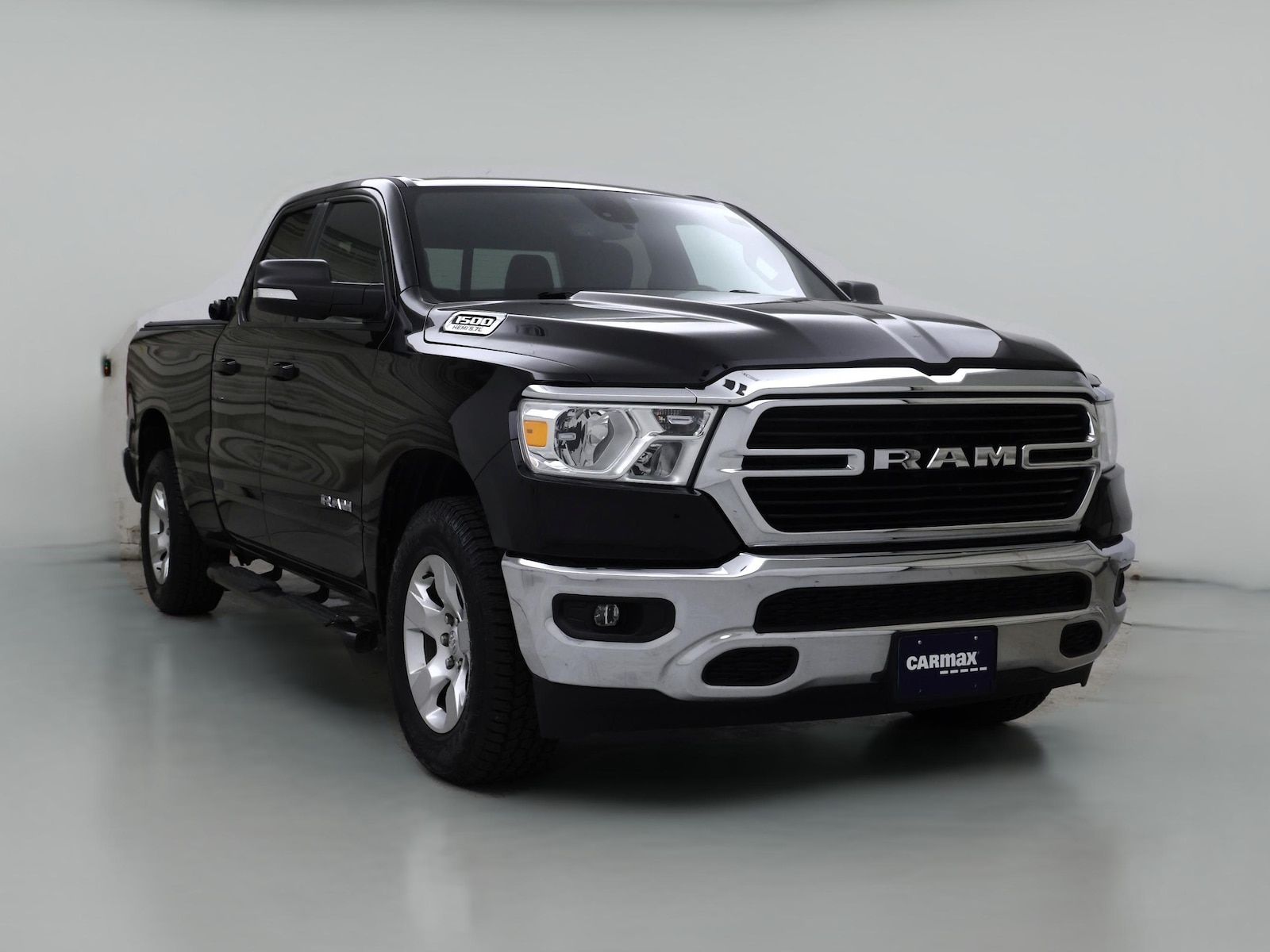 Bed Cover, Bed Liner, Tow Hitch