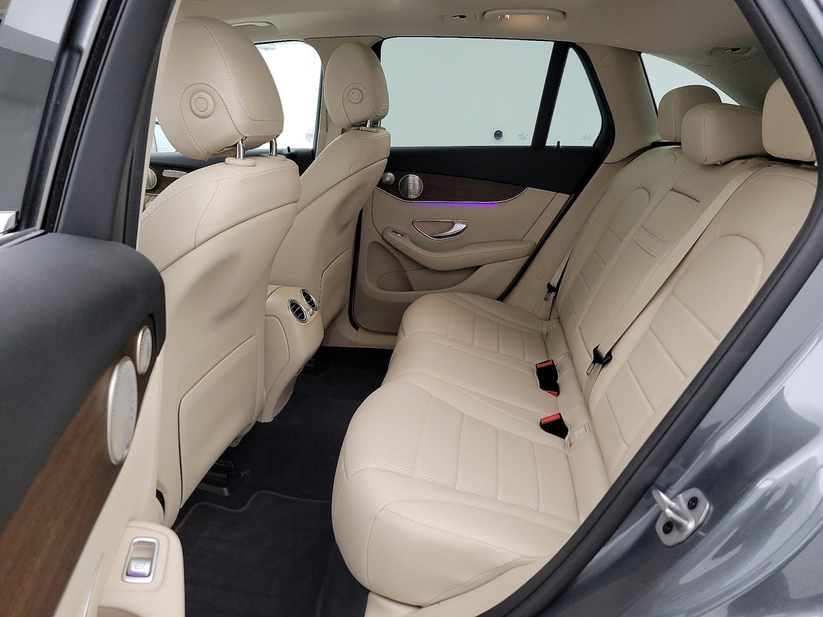 2021 Mercedes-Benz GLC GLC300 - Photo 21