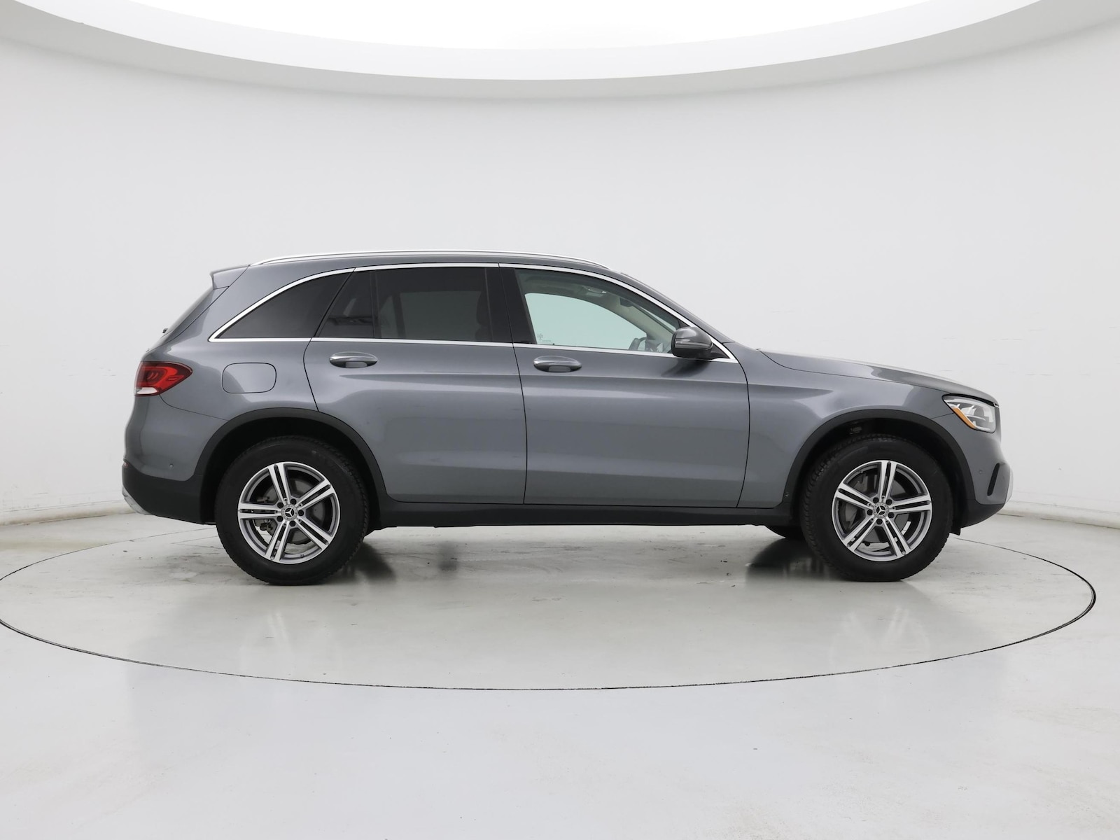 2021 Mercedes-Benz GLC GLC300 - Photo 8